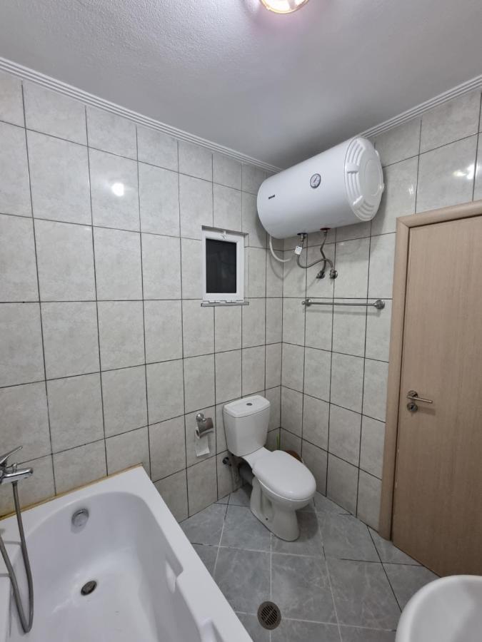 City Center Apartment 1 Саранда Экстерьер фото