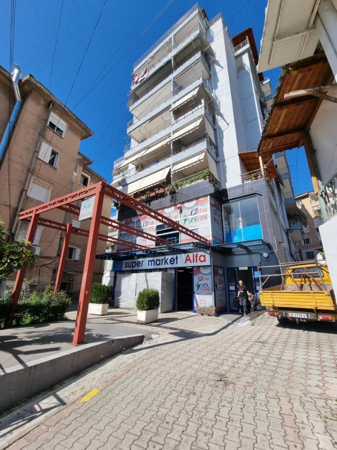 City Center Apartment 1 Саранда Экстерьер фото