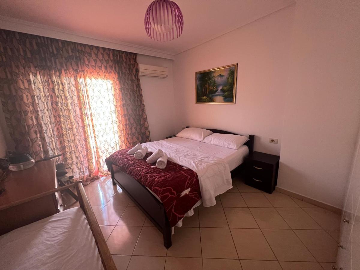 City Center Apartment 1 Саранда Экстерьер фото