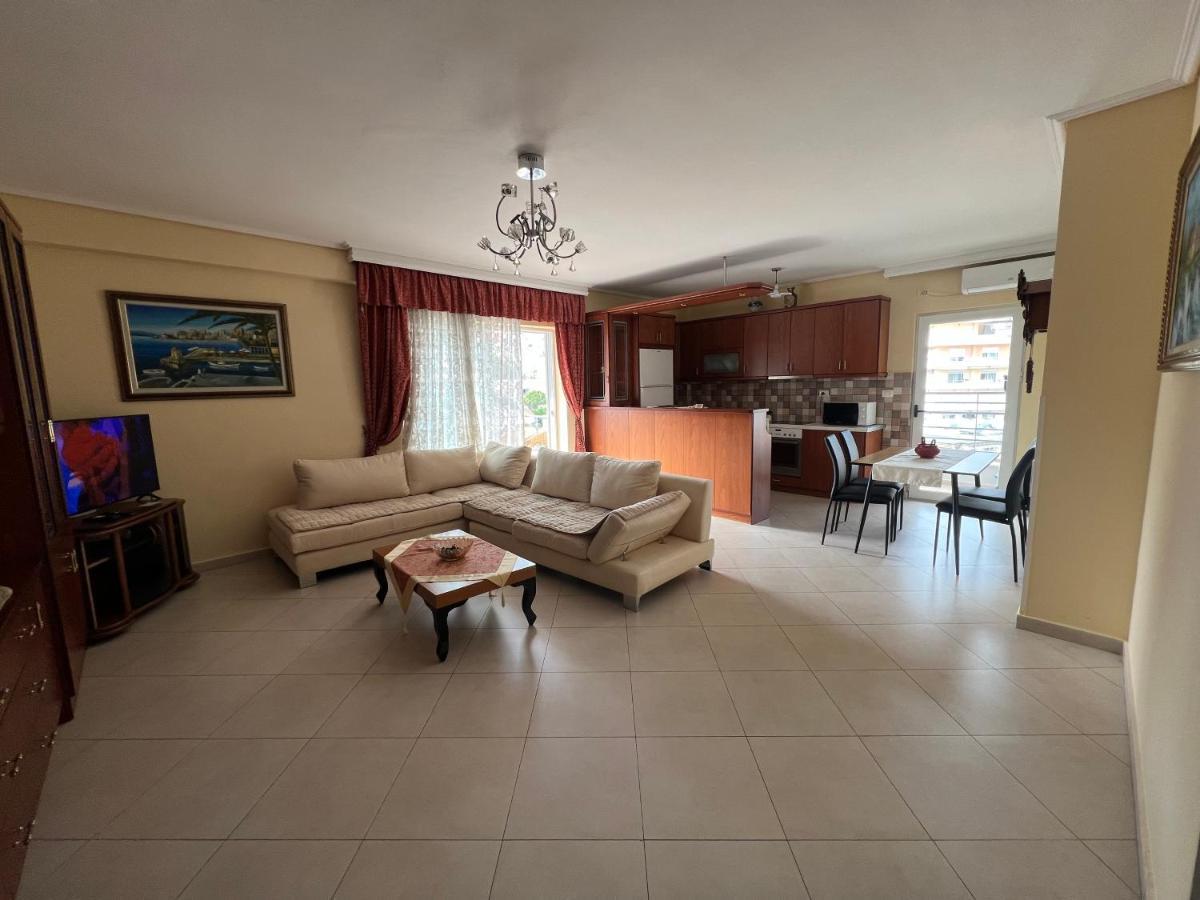 City Center Apartment 1 Саранда Экстерьер фото