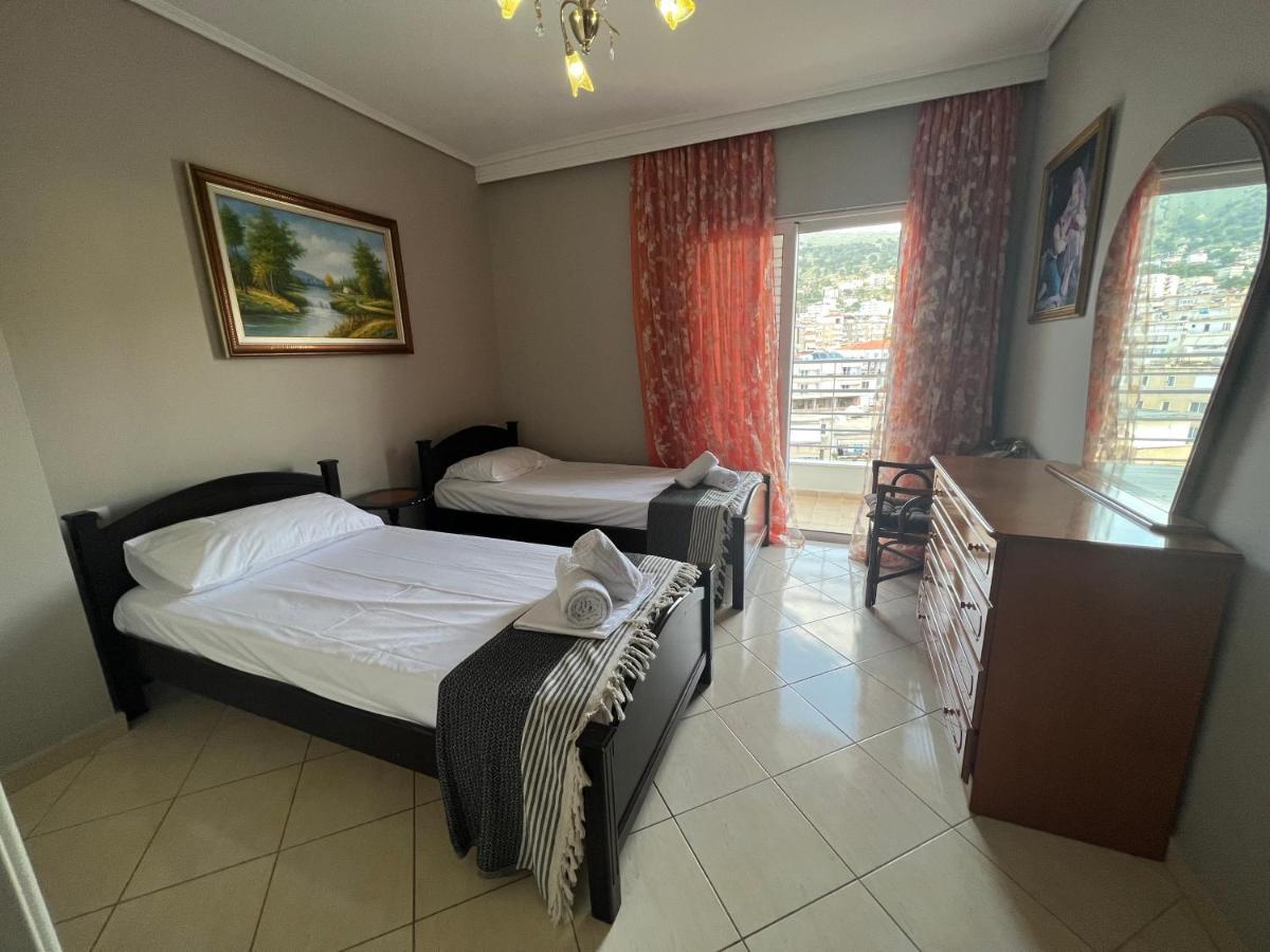 City Center Apartment 1 Саранда Экстерьер фото